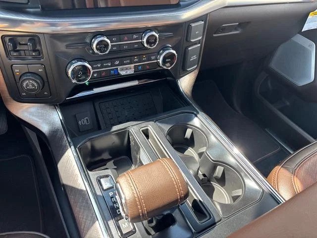 New 2026 Carbonized Gray Metallic Ford King Ranch® image 29