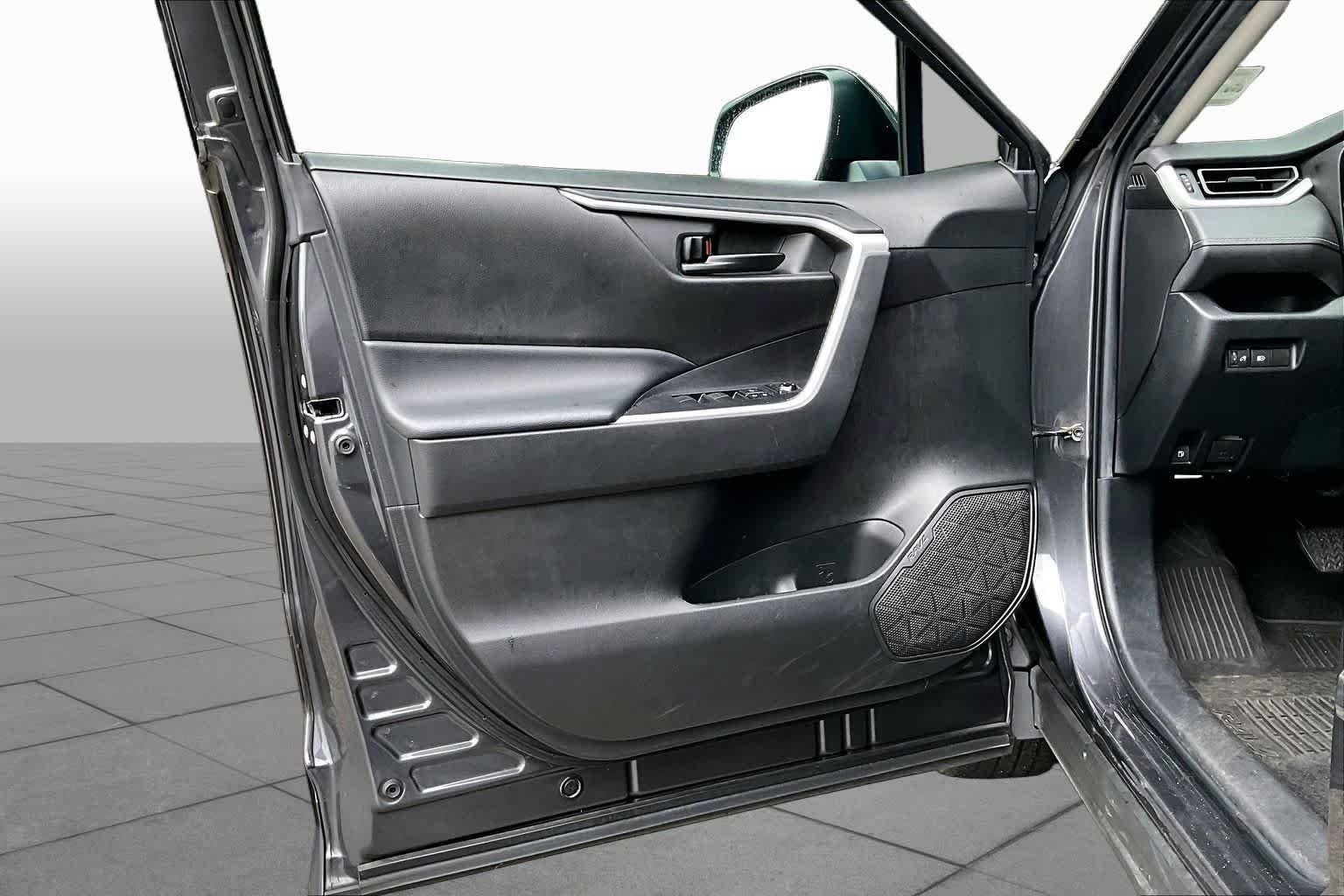 Used 2022 Magnetic Gray Metallic Toyota Hybrid LE image 20