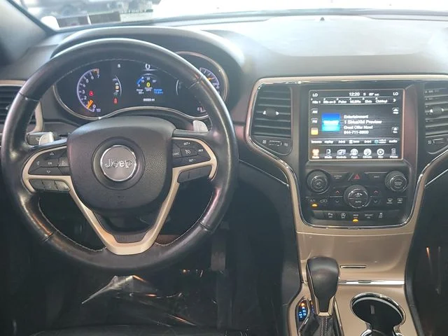Used 2016 Silver Jeep Limited image 14