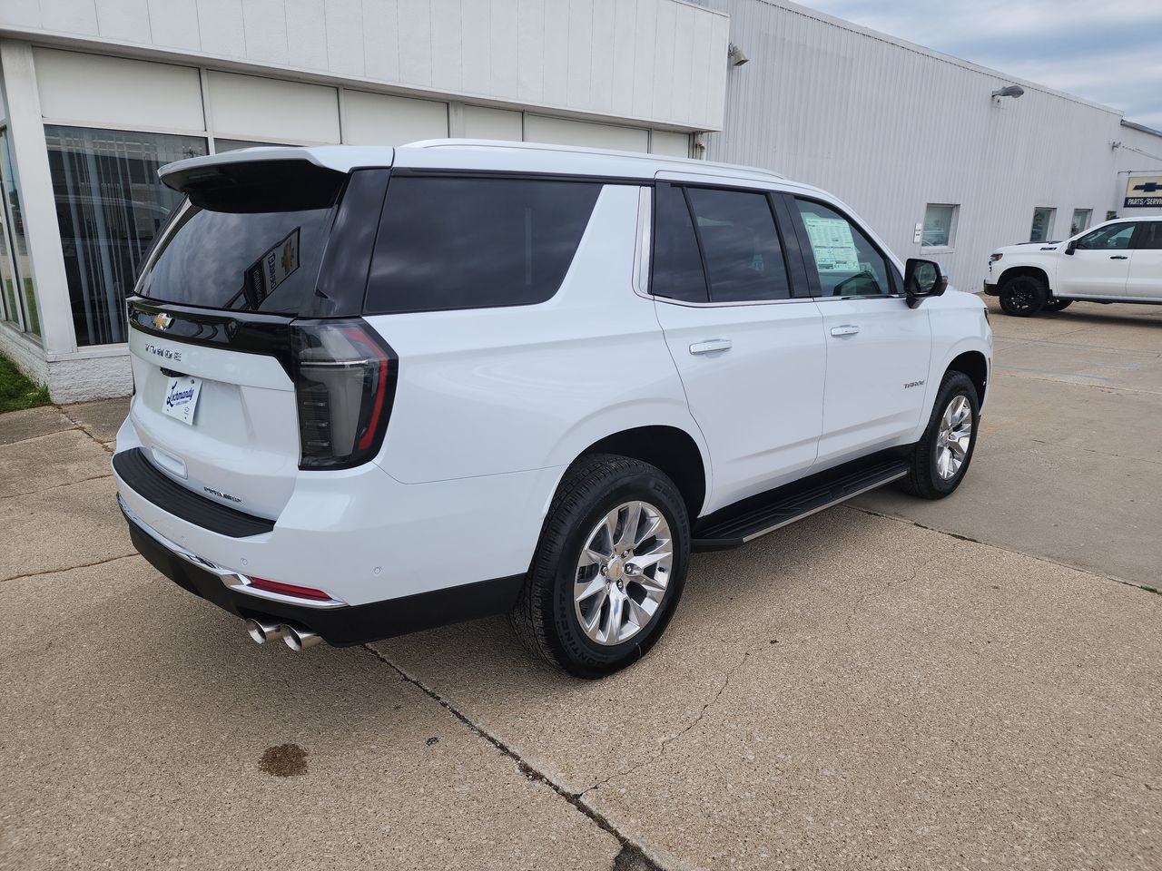 New 2026 Polar White Tricoat Chevrolet Premier image 8
