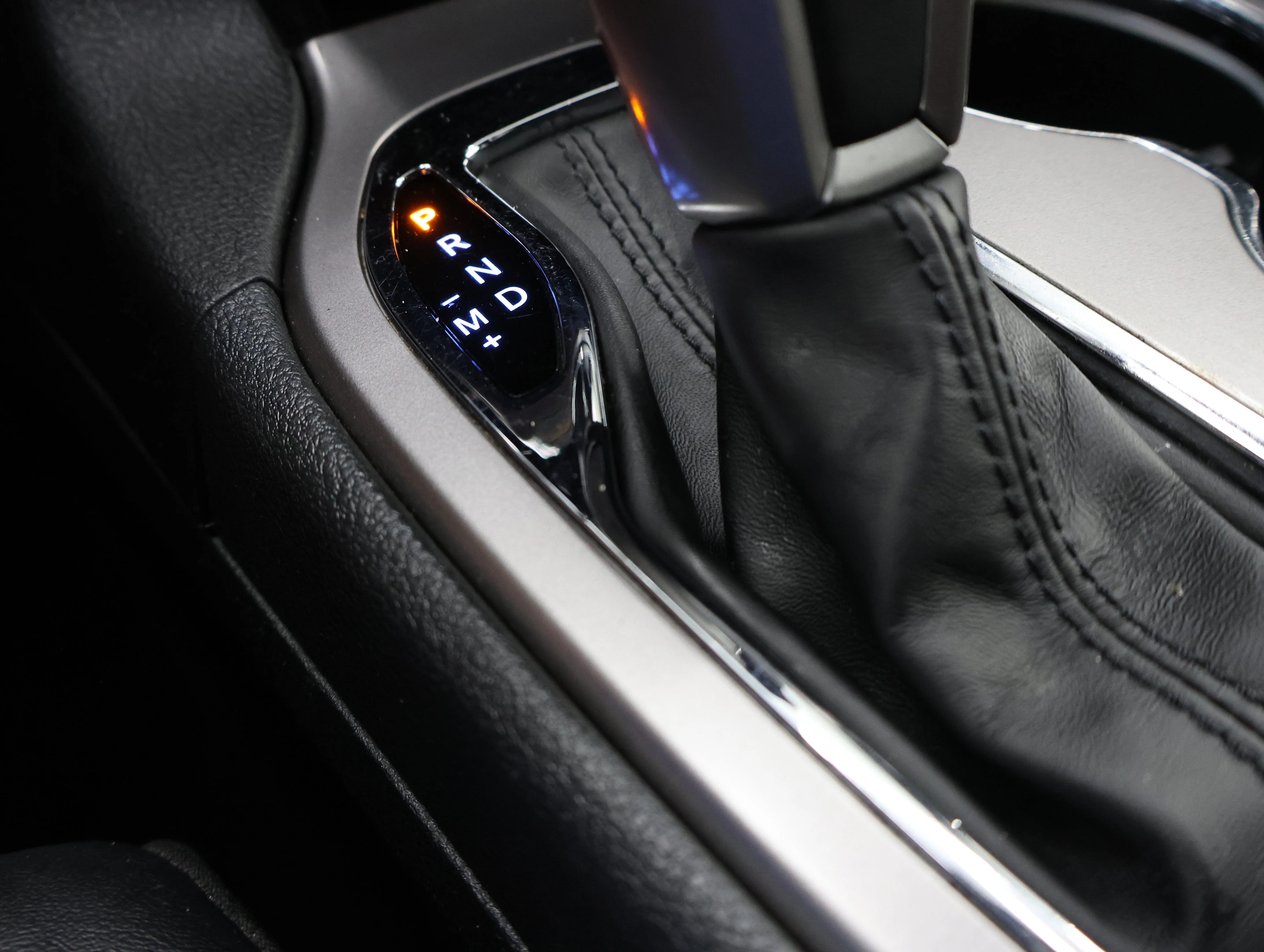 Used 2020 Sting-Gray Clearcoat Jeep Altitude image 47