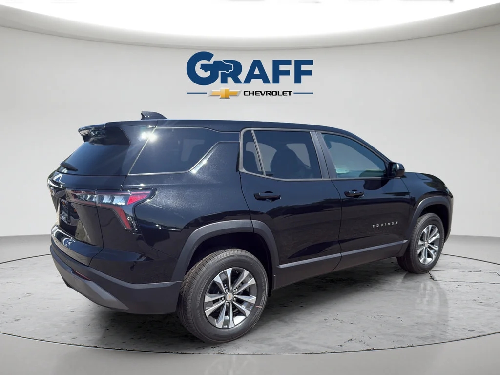 New 2027 Mosaic Black Metallic Chevrolet FWD LT image 15