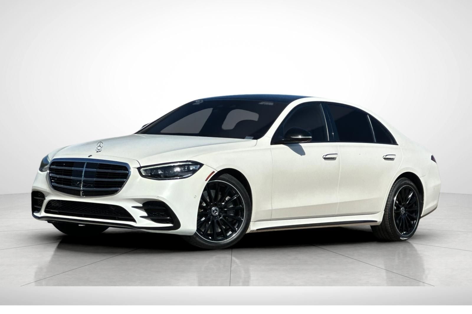 2022 Mercedes-Benz S-Class S 500 4MATIC's photo