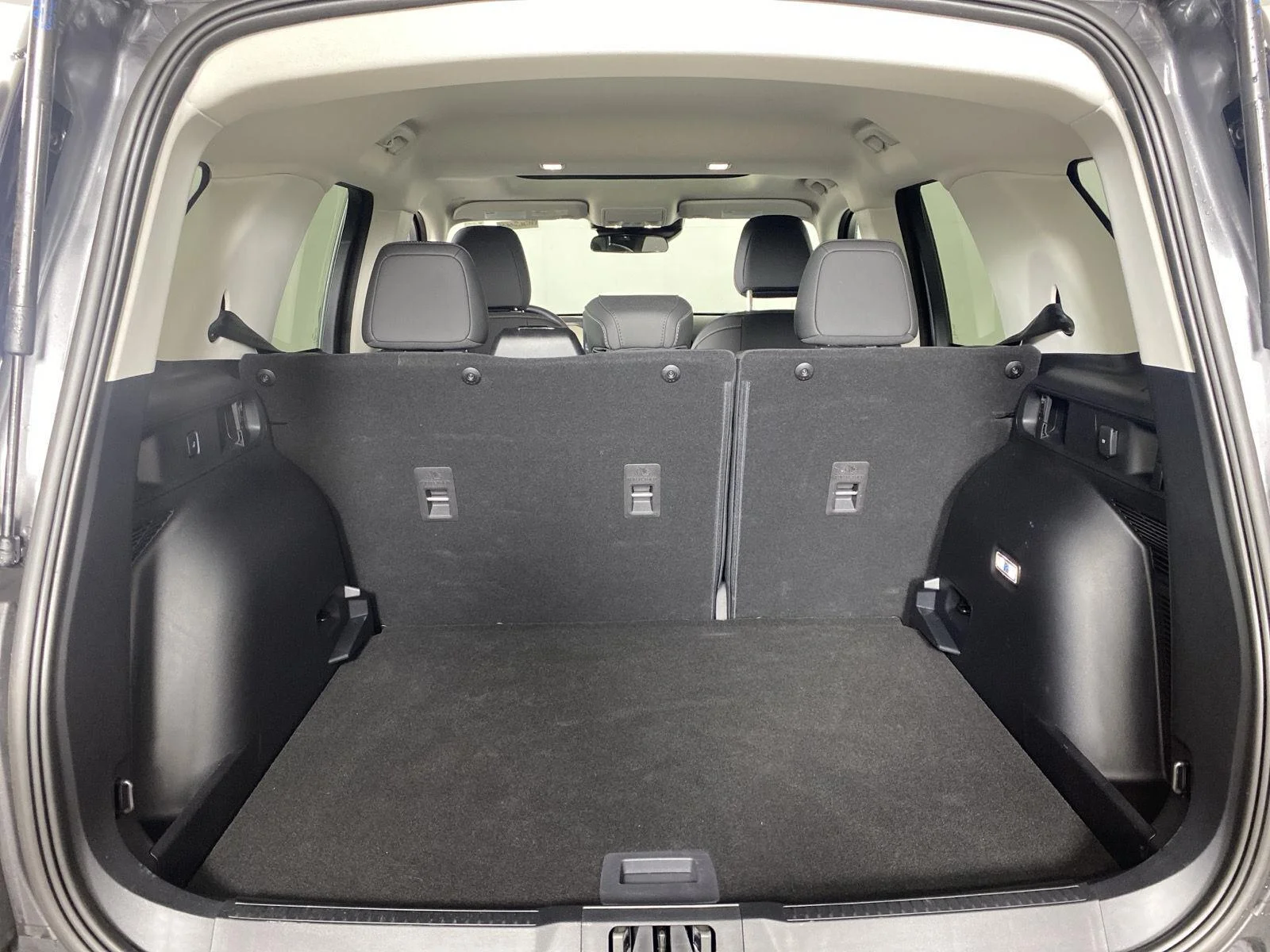 New 2026 Carbonized Gray Metallic Ford Big Bend® image 25