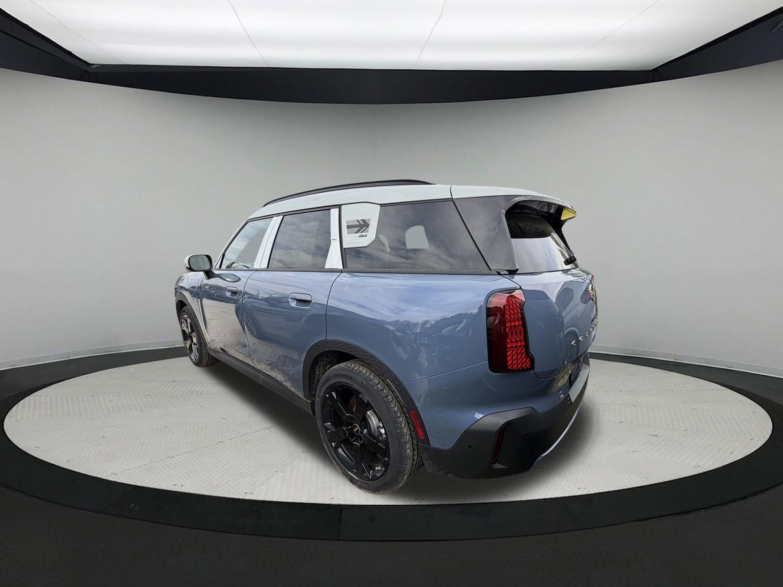 Certified Used 2026 SLATE BLUE METALL MINI S image 4