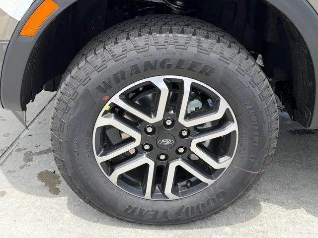 New 2026 Marsh Gray Ford Lariat® image 5