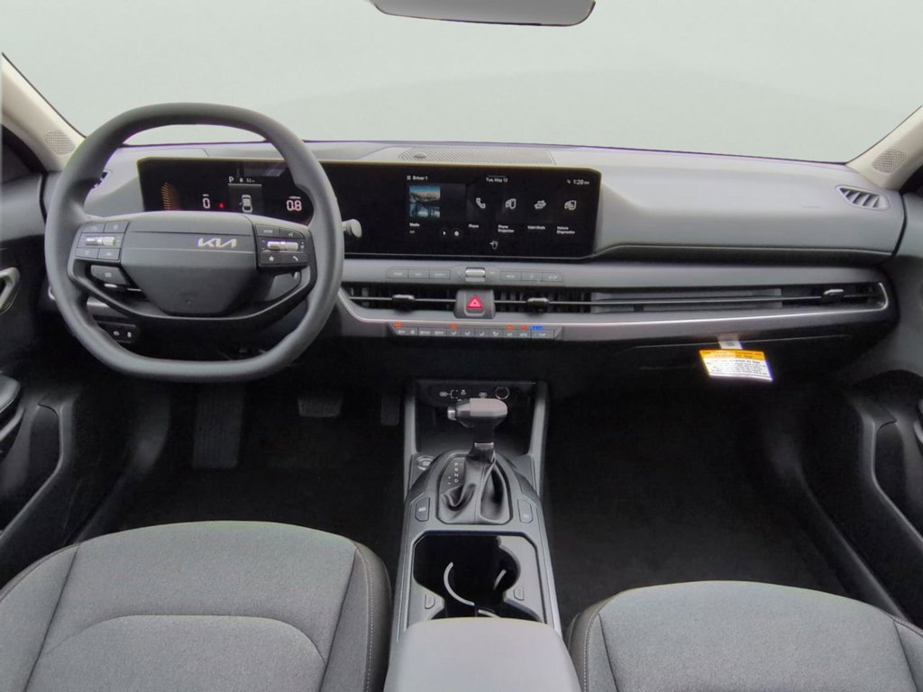 New 2026 Snow White Pearl Kia LXS image 12