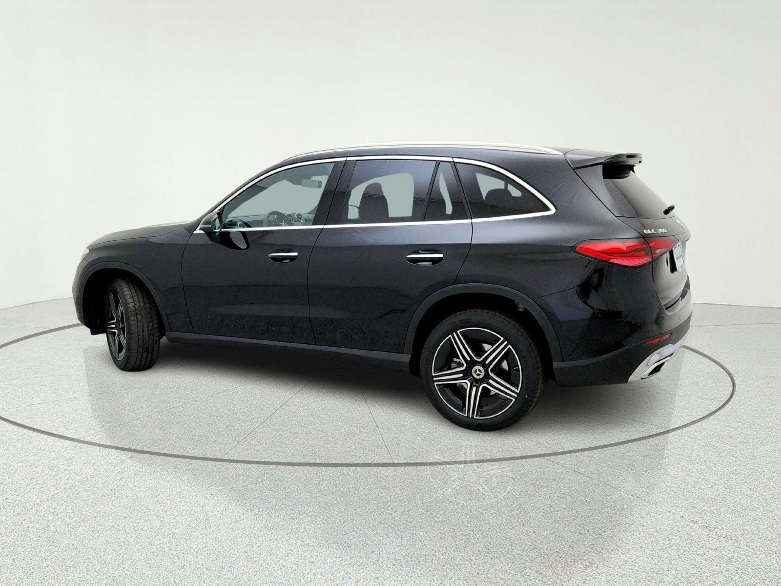 New 2026 Black Mercedes-Benz GLC 300 SUV image 13