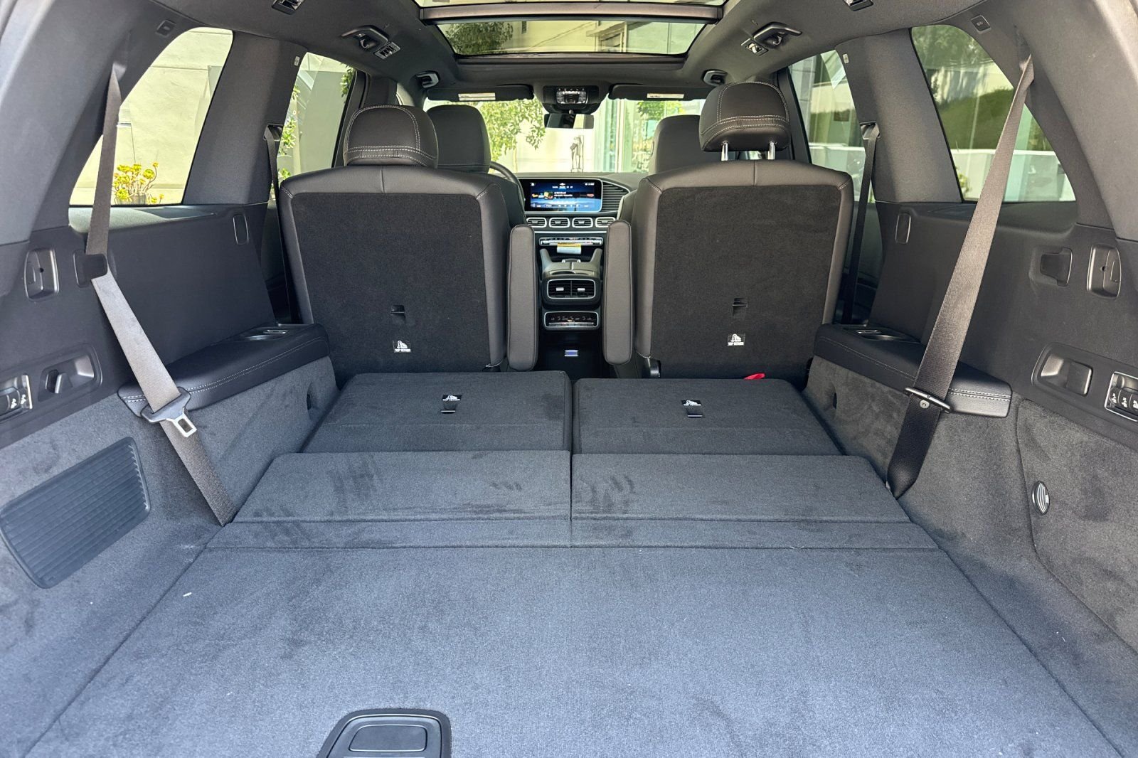 New 2026 Polar White Mercedes-Benz GLS 450 image 37