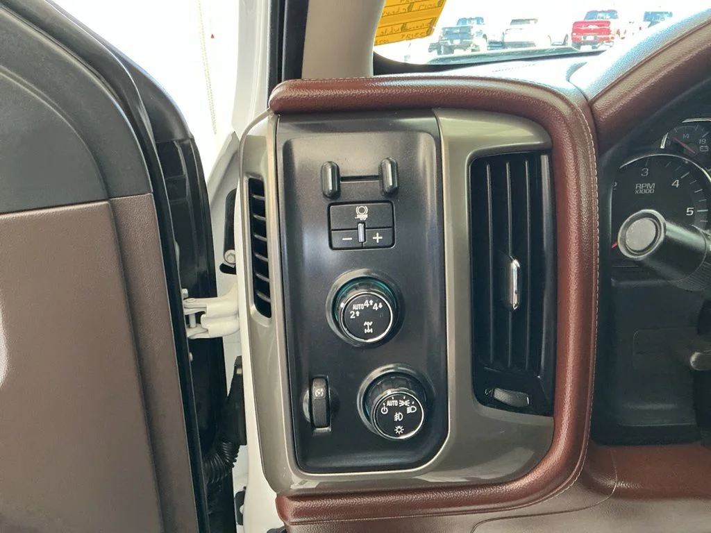 Used 2017 Pearl Chevrolet High Country image 14
