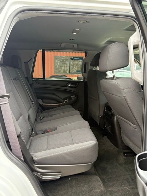 Used 2017 White Chevrolet LS image 31