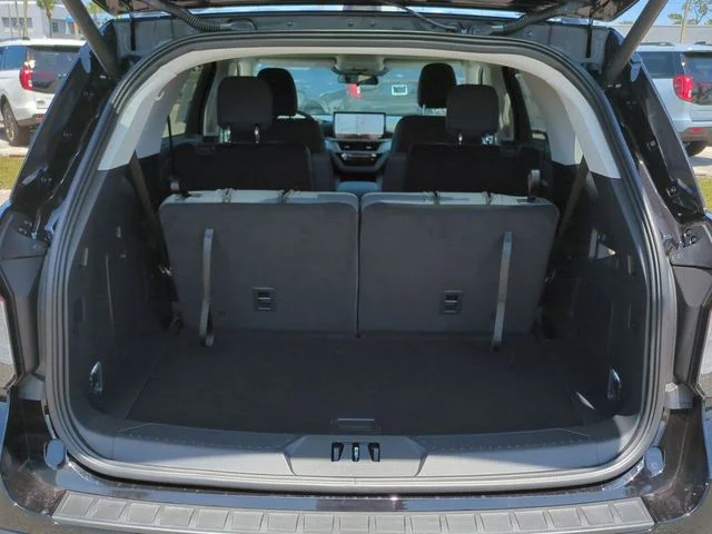 New 2026 Agate Black Metallic Ford Active image 13