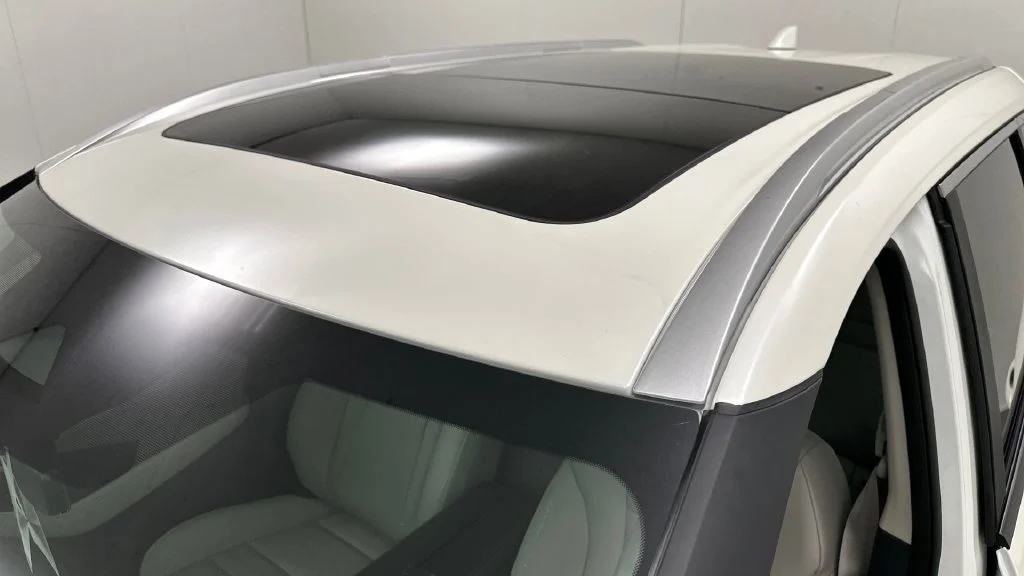 Used 2023 White Nissan SV image 12