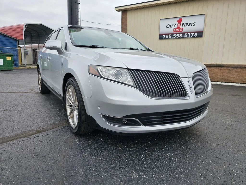 Used 2014 Lincoln MKT EcoBoost with VIN 2LMHJ5AT4EBL53868 for sale in Tipton, IN