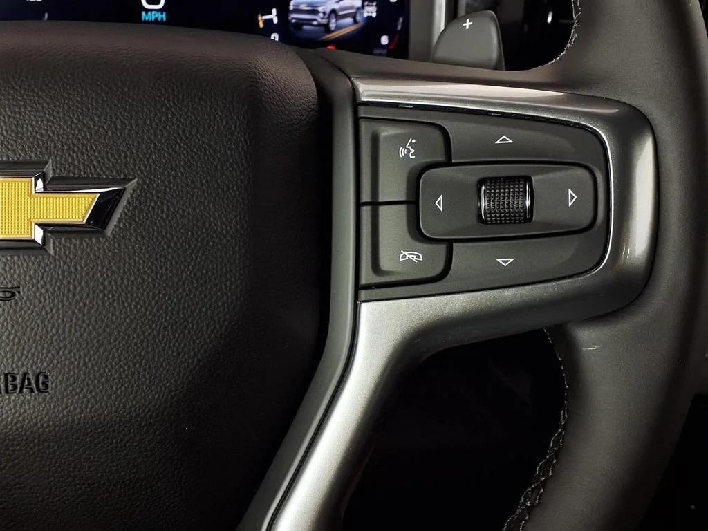 New 2026 Summit White Chevrolet LT image 19