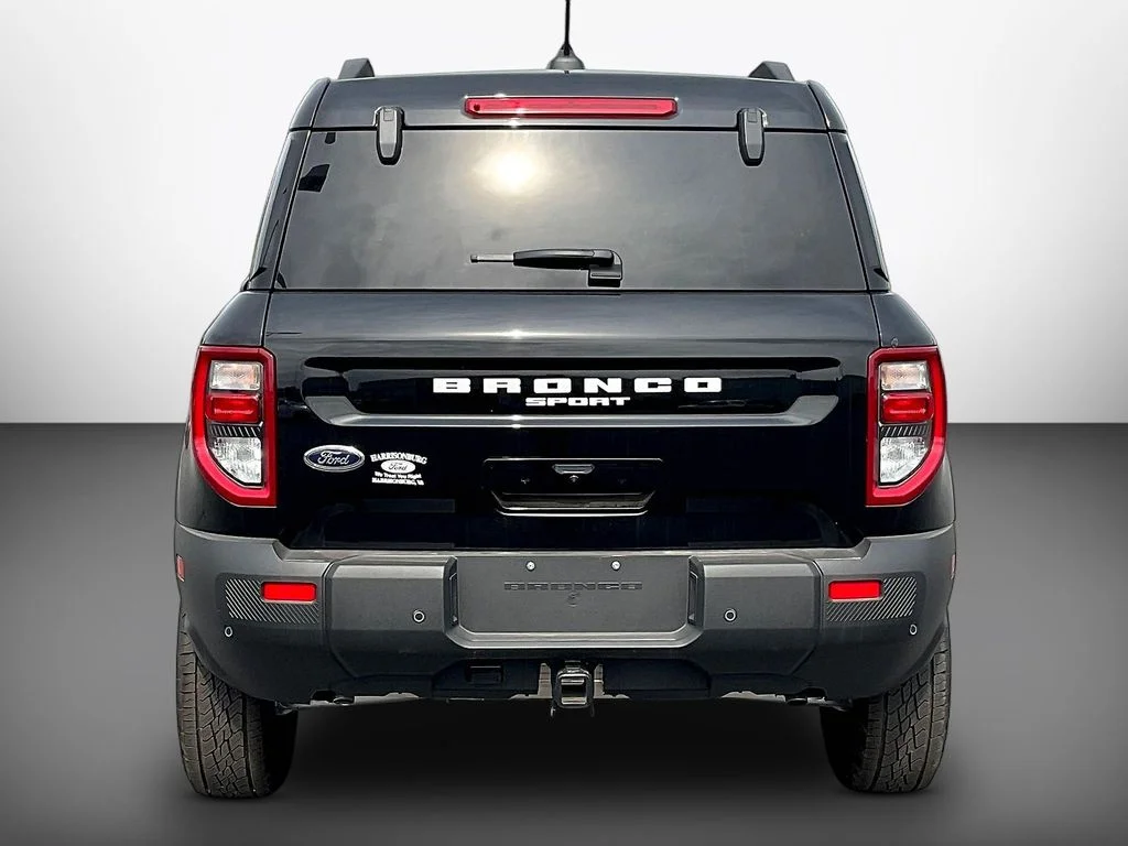 New 2025 Shadow Black Ford Badlands® image 4