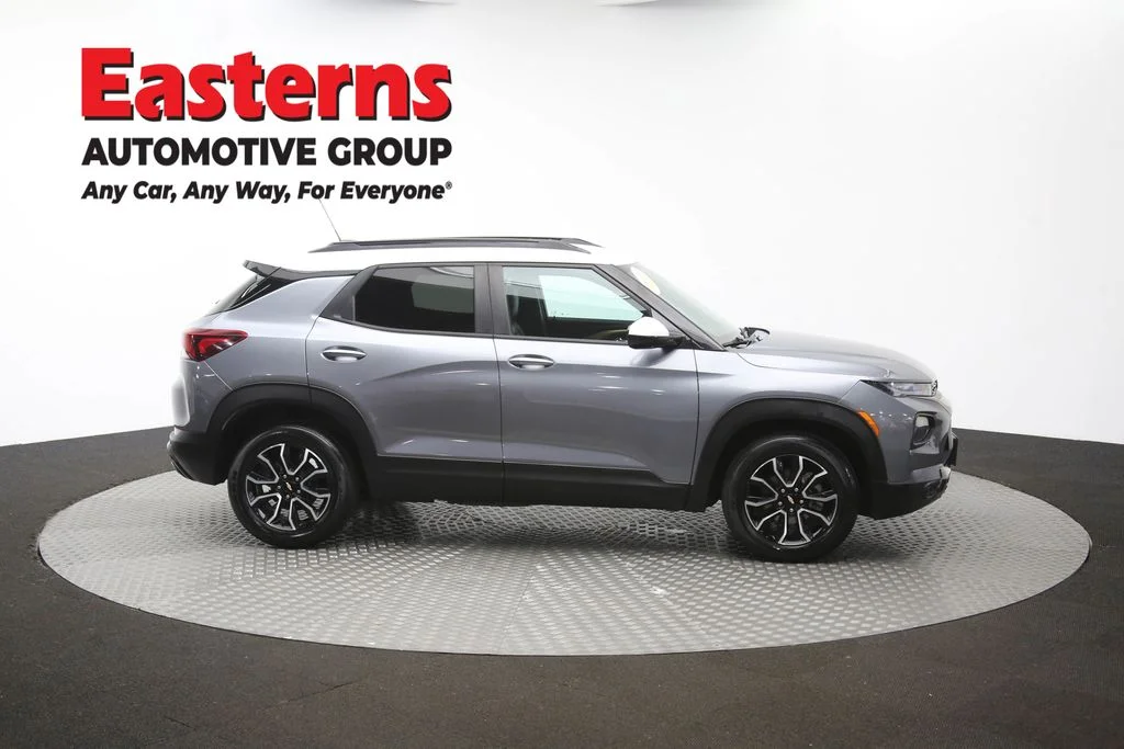 Used 2021 Gray Chevrolet ACTIV image 45