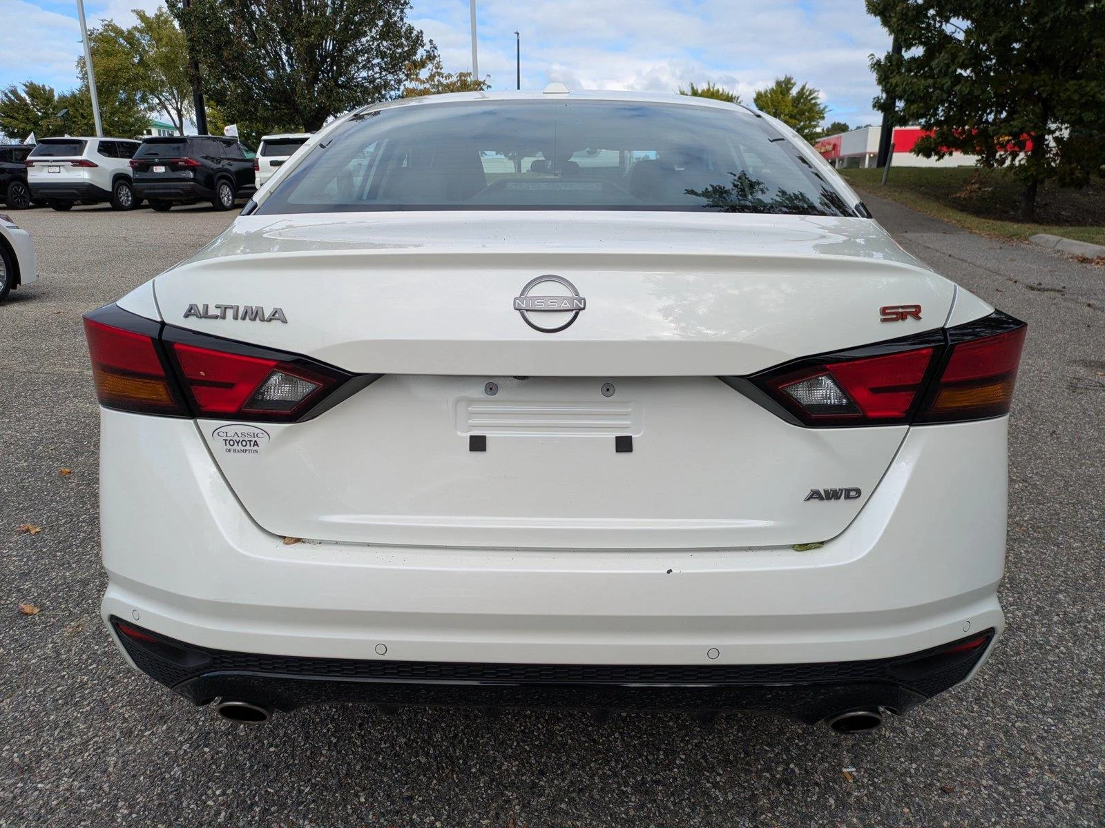 Used 2024 Pearl White Tricoat Nissan 2.5 SR image 5