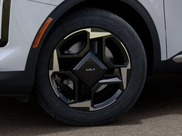 New 2026 Glacial White Pearl Kia EX image 9