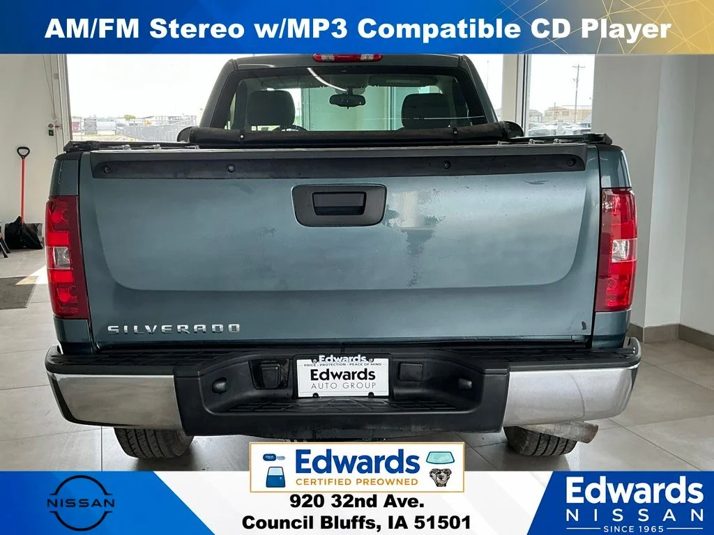 Used 2009 Blue Chevrolet Work Truck image 8