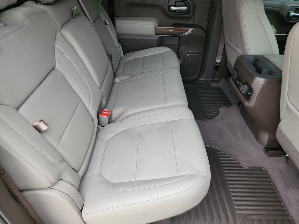 Used 2019 Shadow Gray Metallic Chevrolet RST image 33