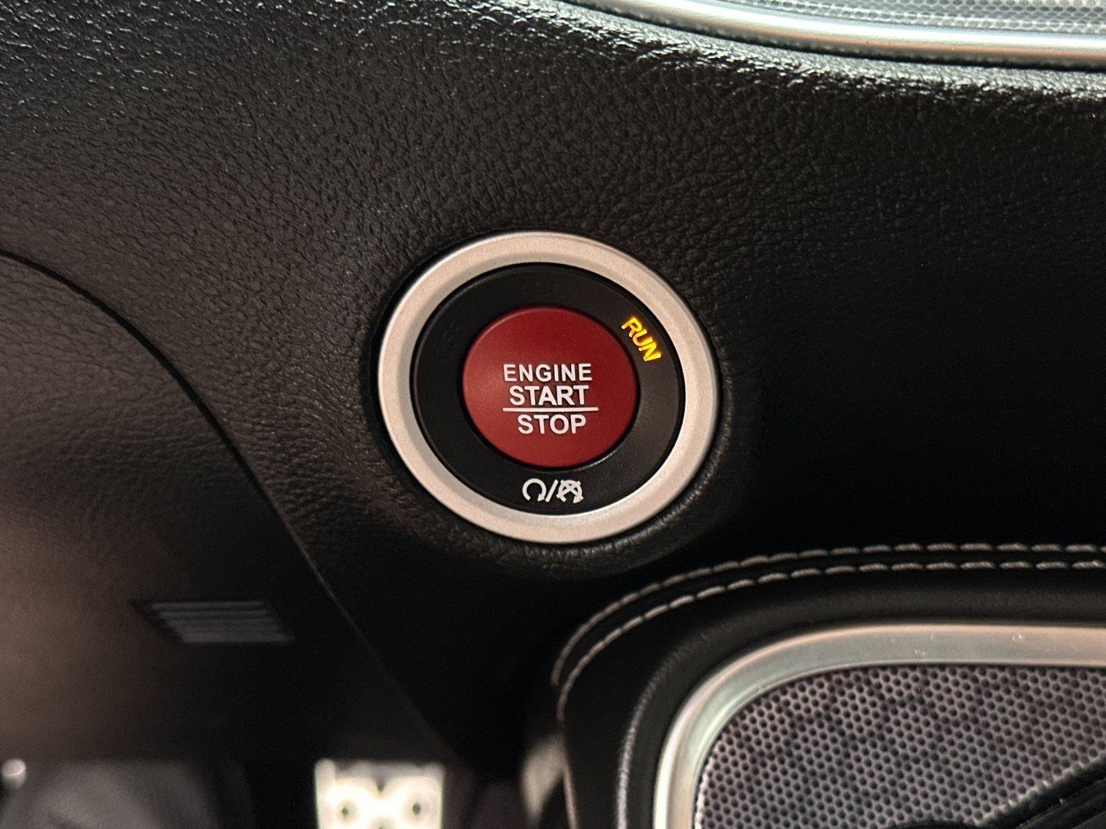Used 2016 Go Mango Dodge SRT 392 image 19
