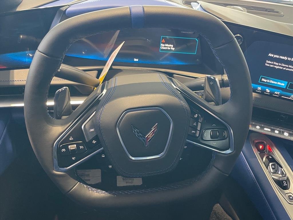 2027 Chevrolet Corvette 3LT - Photo 10