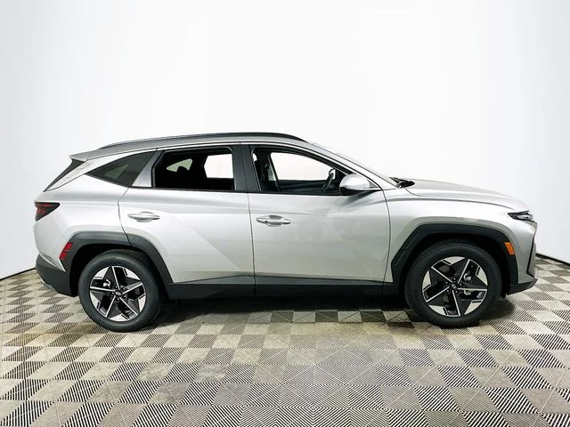 New 2026 Hyundai TUCSON SEL