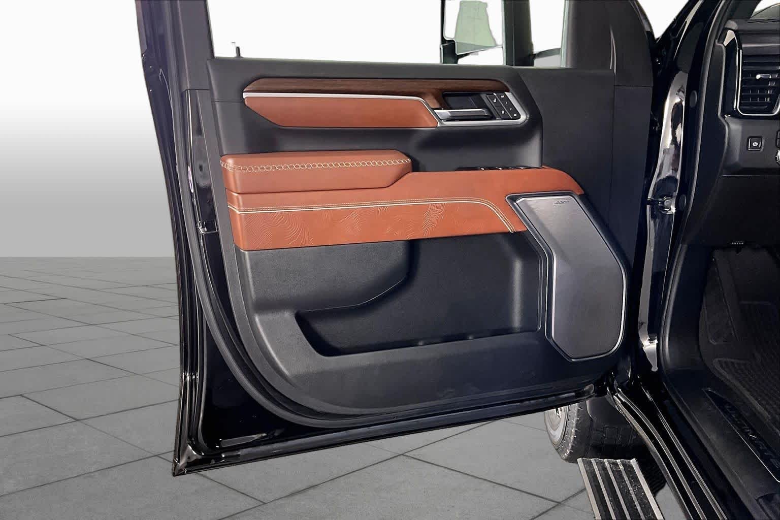 2025 GMC Sierra 2500HD Denali Ultimate - Photo 20