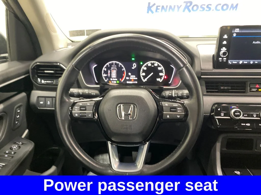 Used 2025 Gray Honda EX-L image 27