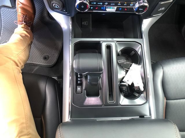 New 2026 Agate Black Metallic Ford Lariat® image 20
