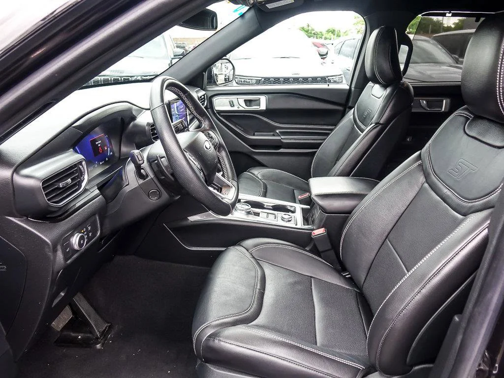 Used 2020 Agate Black Metallic Ford ST image 12