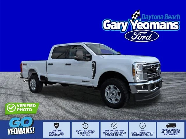2026 Ford Super Duty F-350® XLT