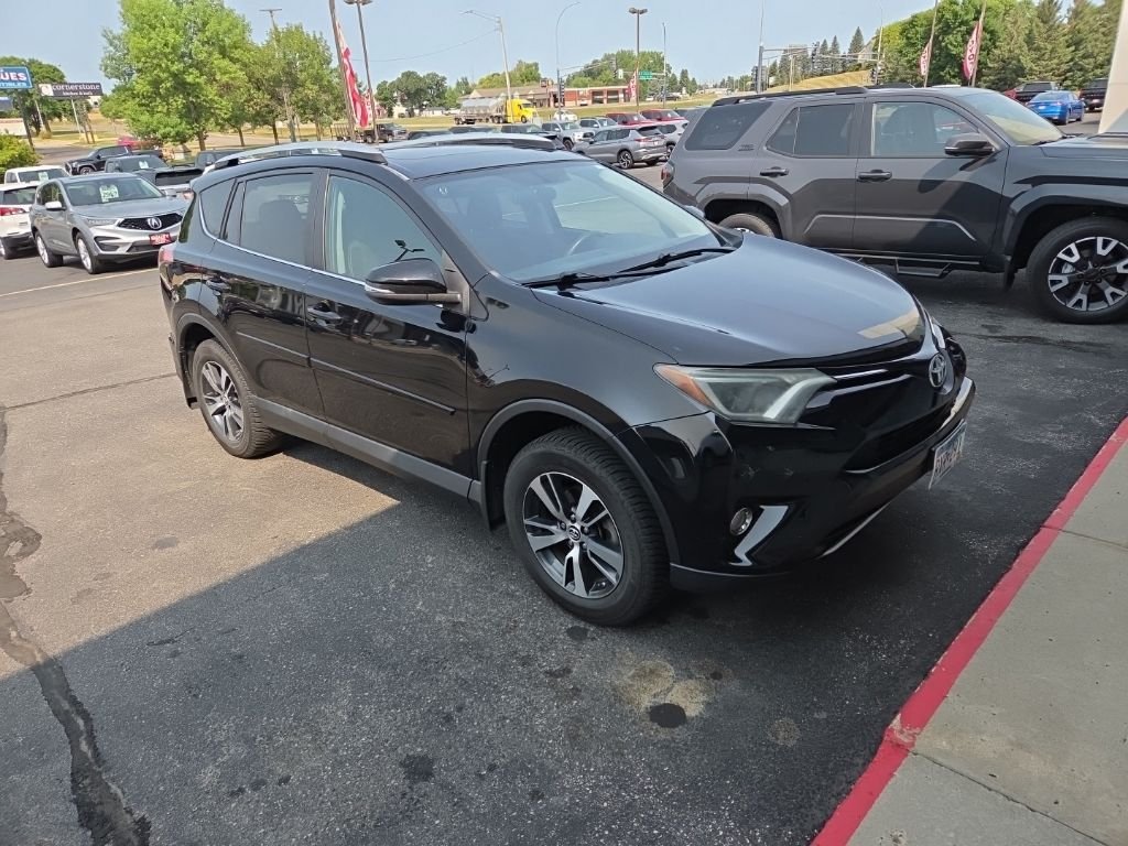 Used 2016 Toyota RAV4 XLE with VIN 2T3RFREV5GW517556 for sale in Fergus Falls, Minnesota