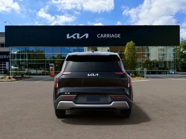 New 2026 Black Kia Light image 5
