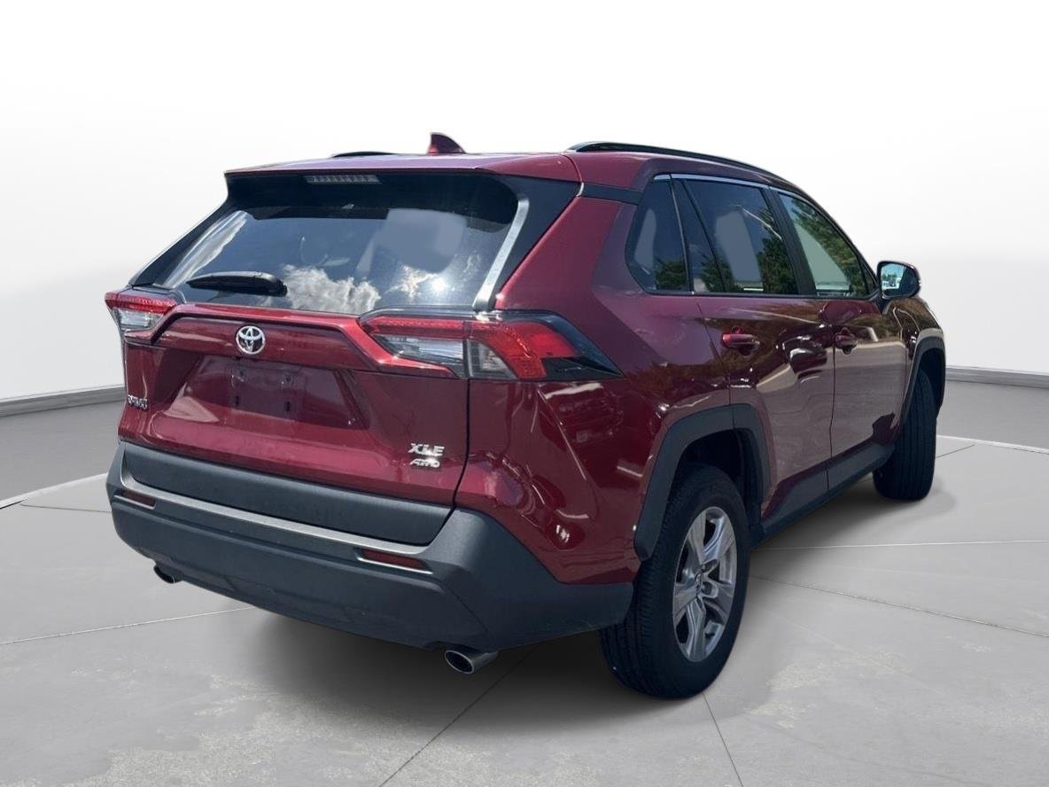 Certified Used 2025 Ruby Flare Pearl Toyota XLE image 6