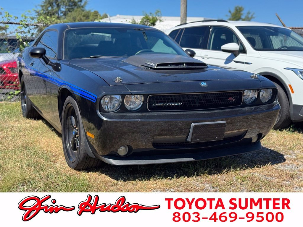 Used 2010 Black Dodge R/T image 1
