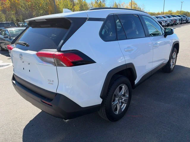 Used 2024 White Toyota XLE image 8