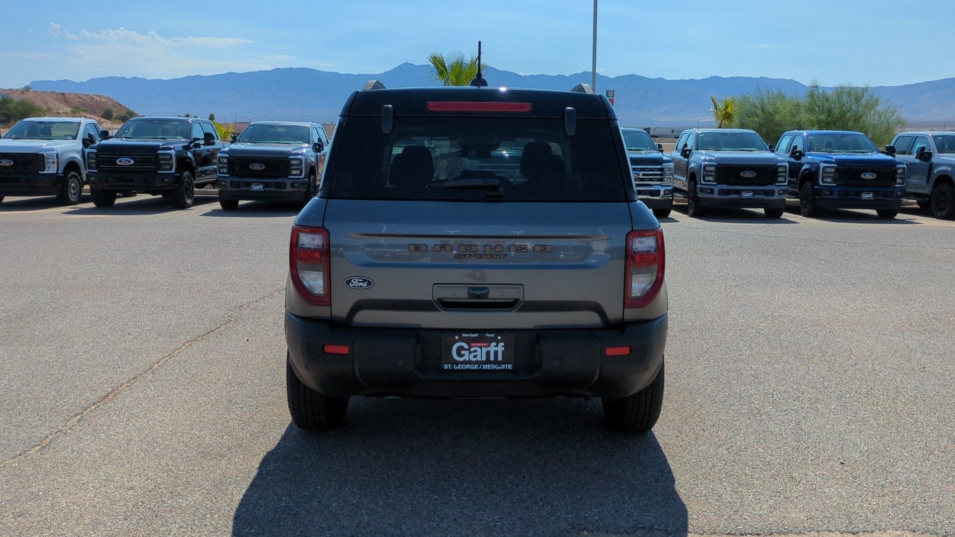 New 2026 Carbonized Gray Metallic Ford Big Bend image 4