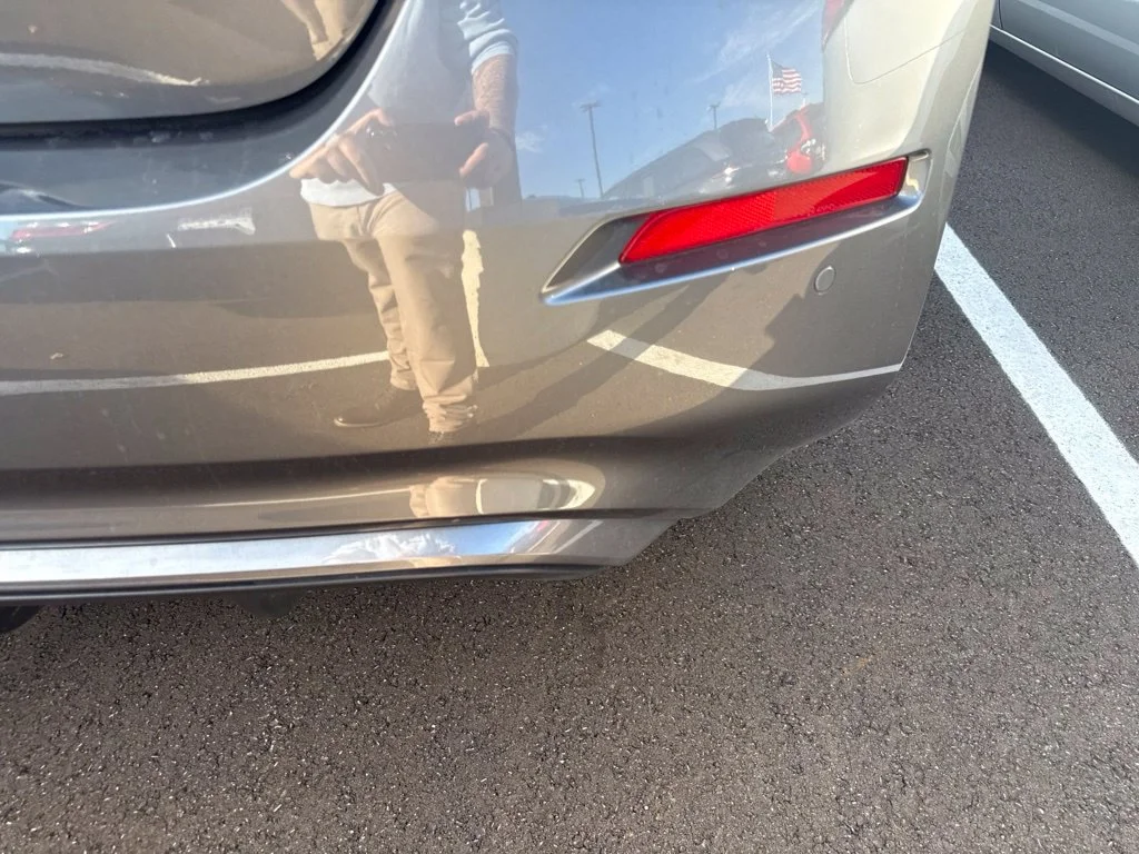 Used 2023 Gray Nissan S image 18
