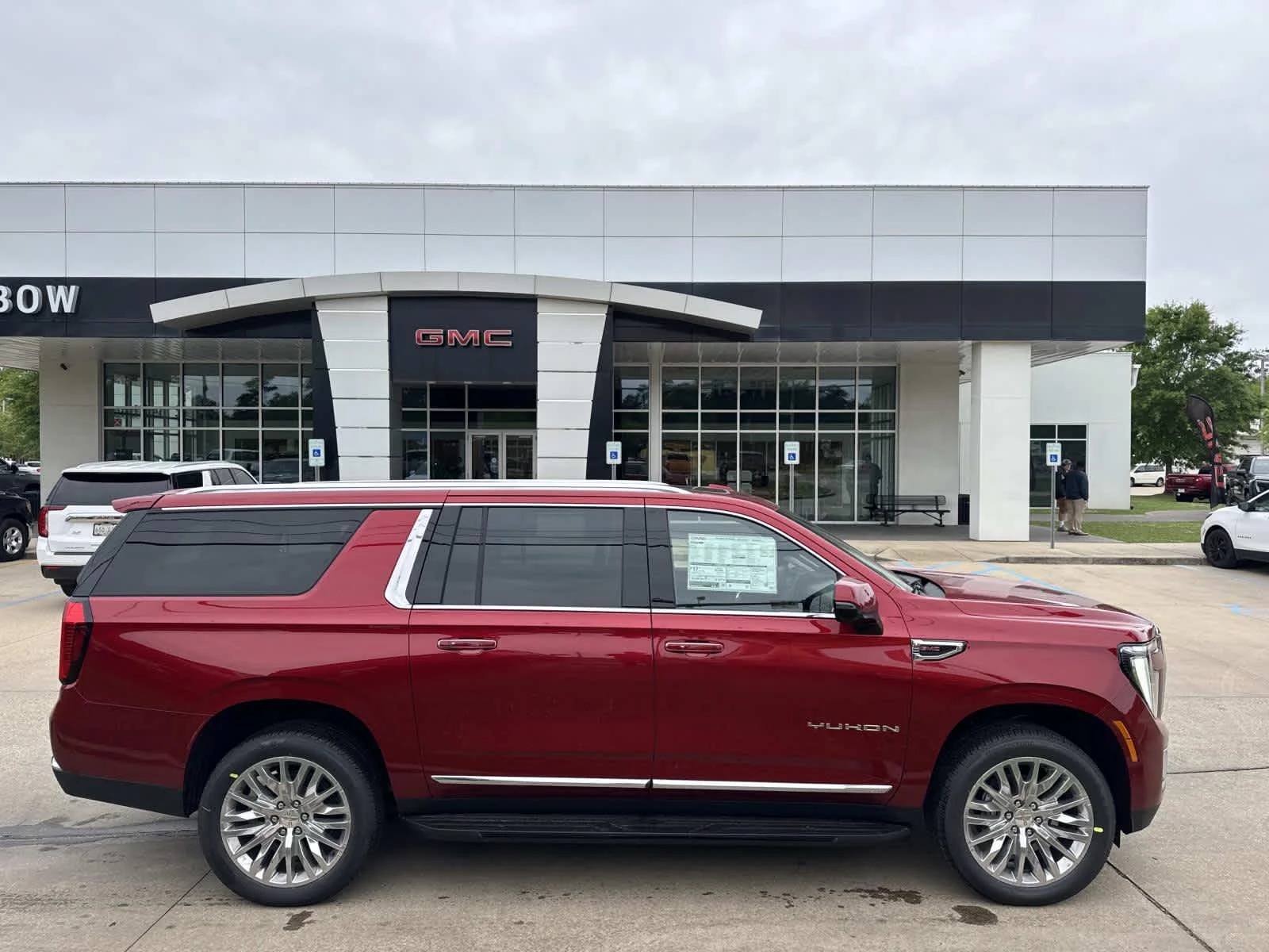 2026 GMC Yukon 2WD Elevation's photo