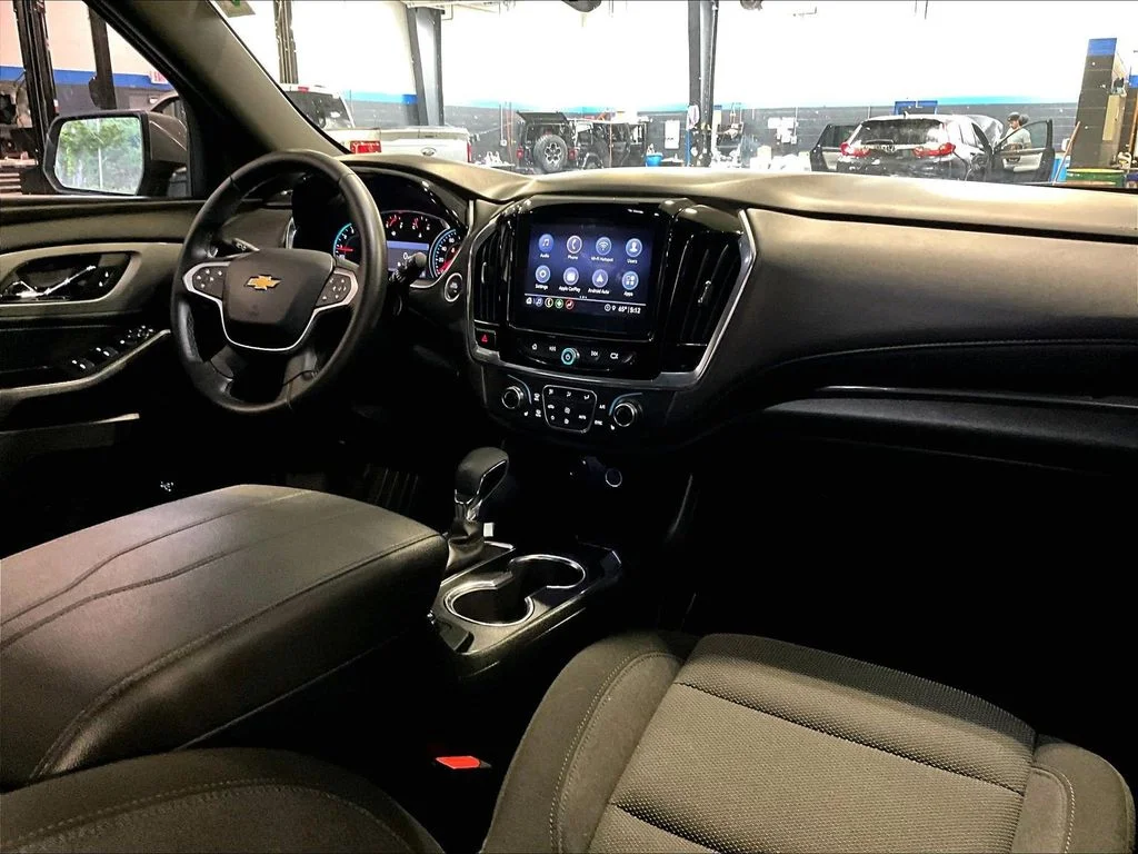 Used 2023 Gray Chevrolet LT image 14