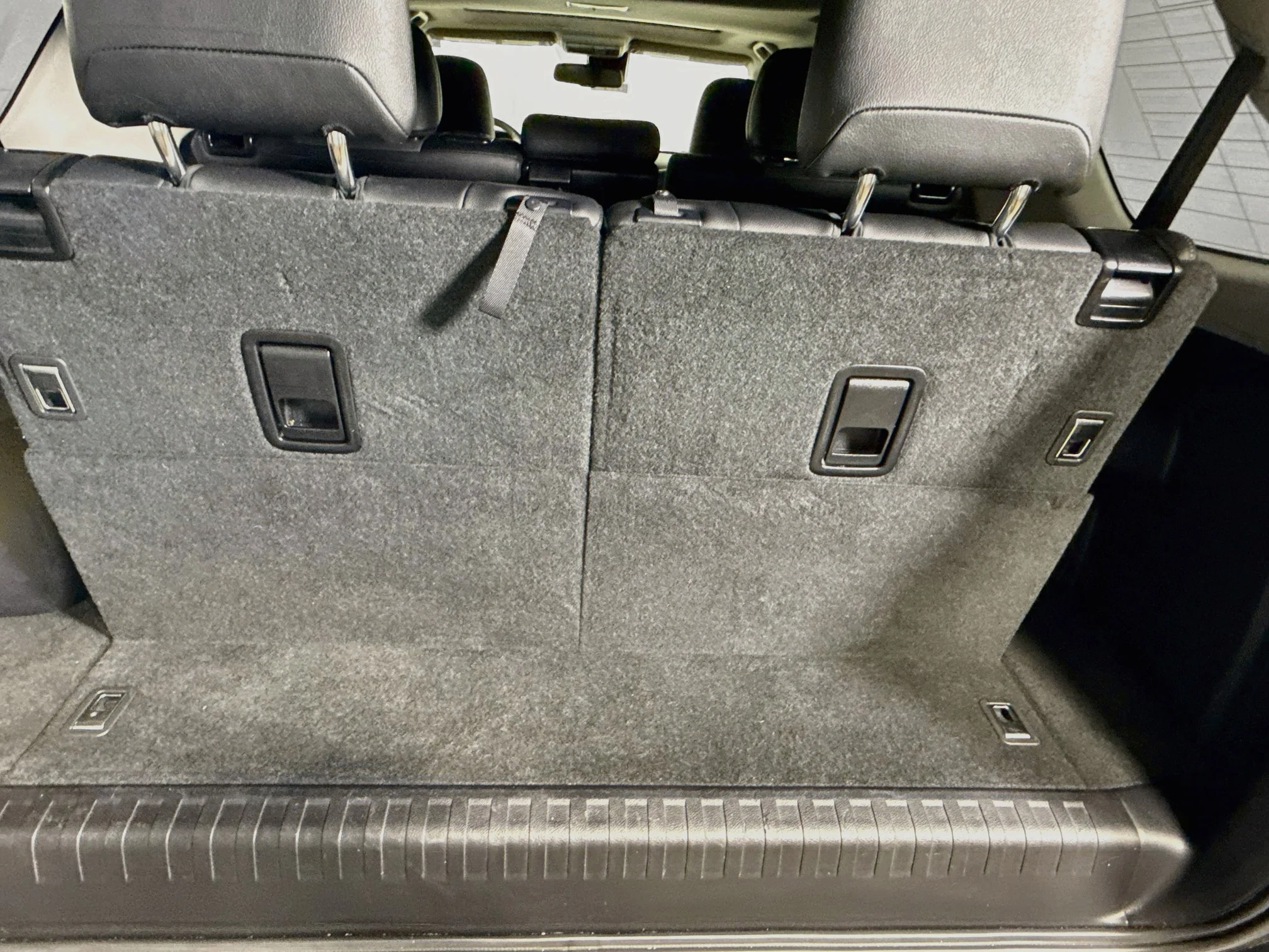 Used 2020 Magnetic Gray Metallic Toyota SR5 Premium image 24