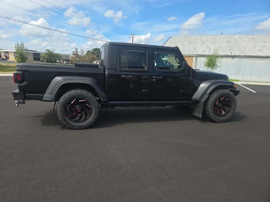 Used 2023 Black Jeep Sport image 15