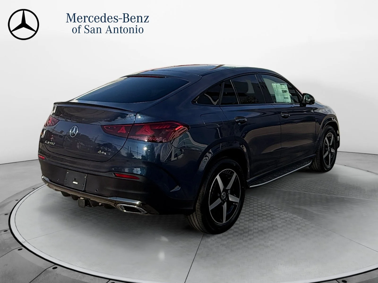 New 2027 Blue Mercedes-Benz GLE 450 image 7