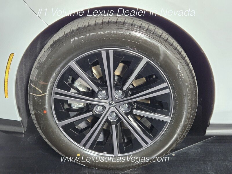 New 2026 Ultra White Lexus PREMIUM AWD image 9