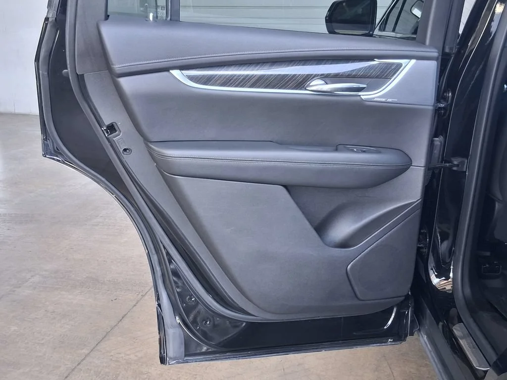 Used 2022 STELLAR BLACK METALLIC Cadillac Premium Luxury image 23