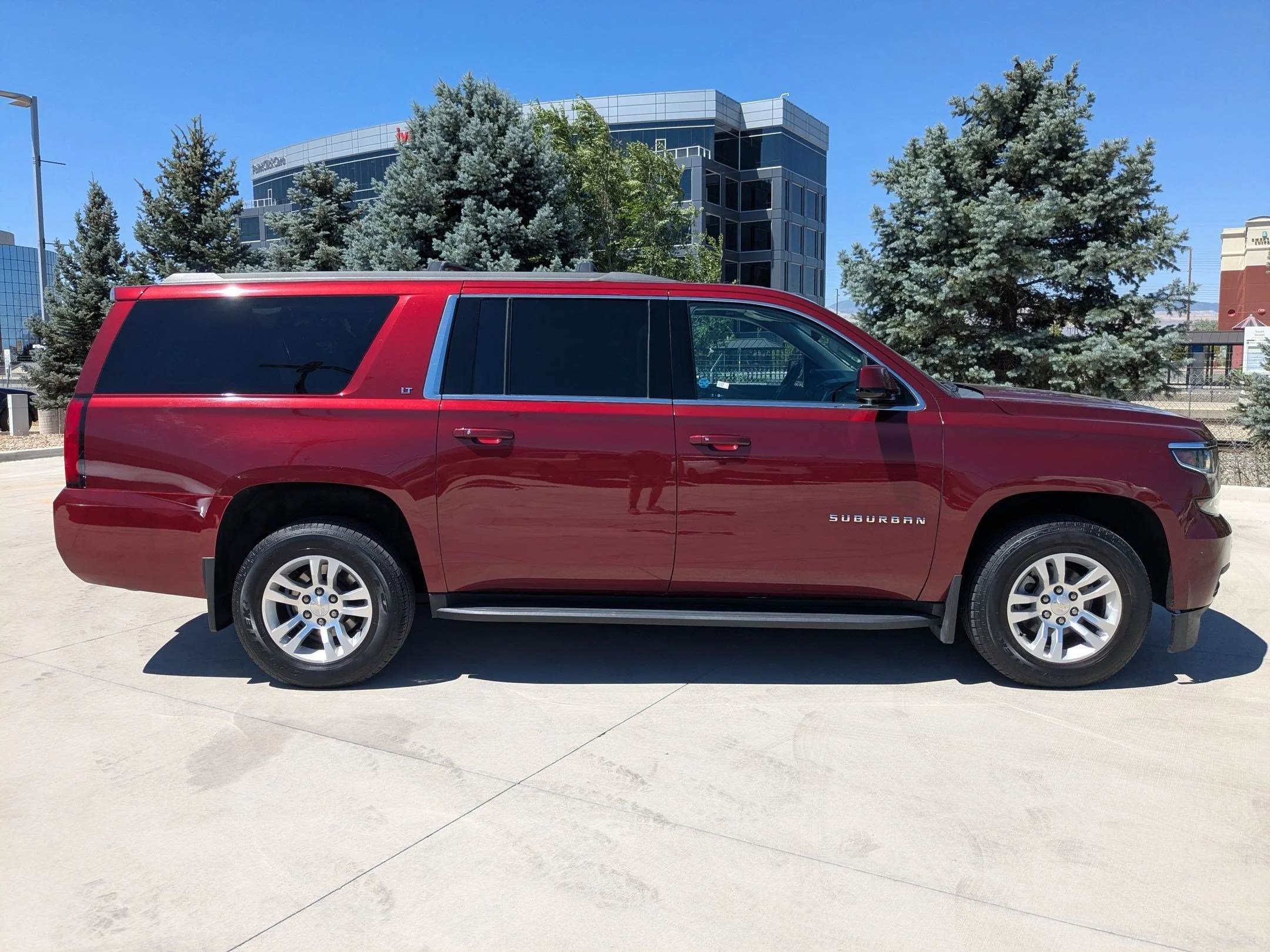 Used 2017 Siren Red Tintcoat Chevrolet LT image 6