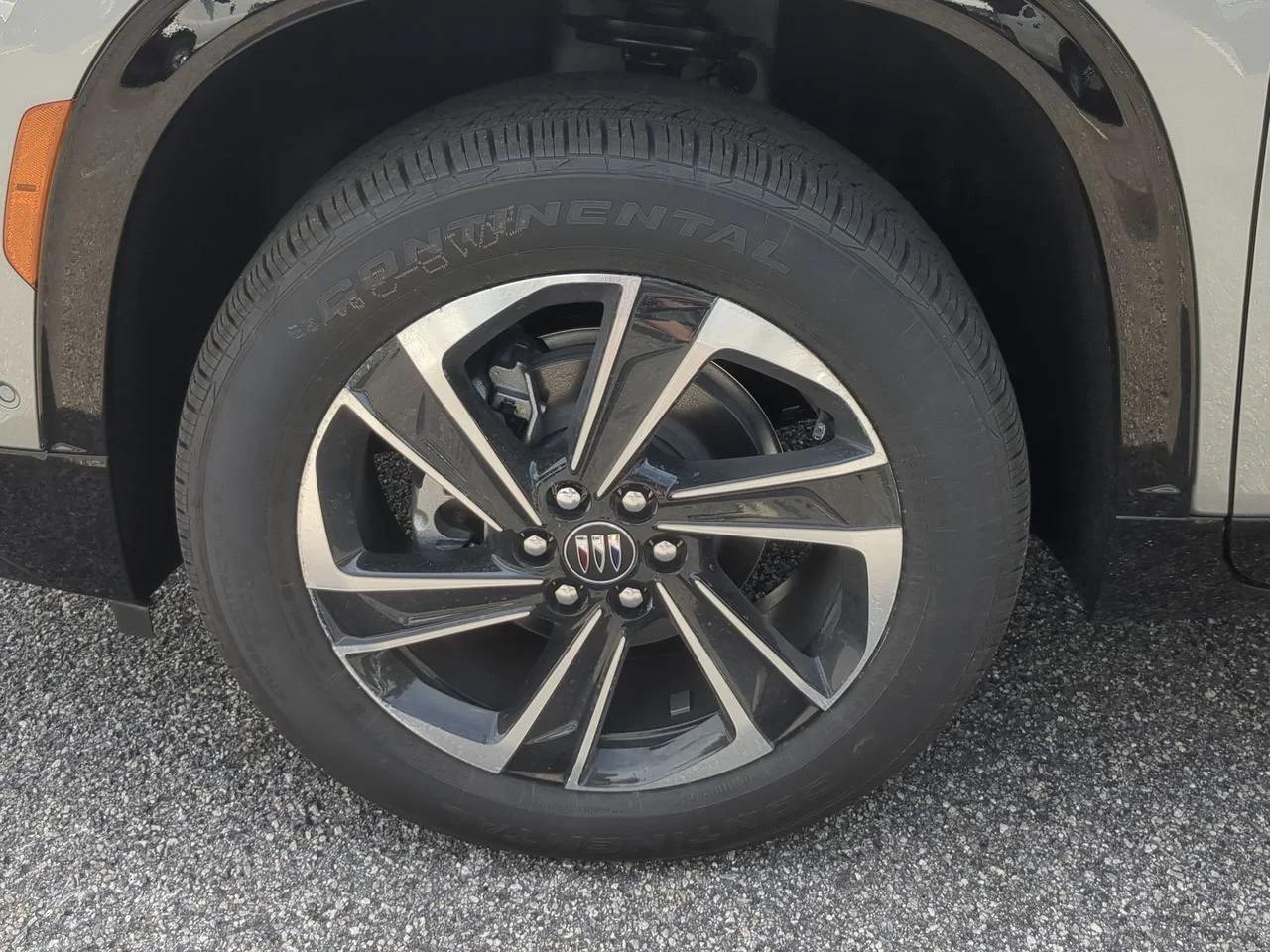 New 2026 Moonstone Gray Metallic Buick Sport Touring image 34