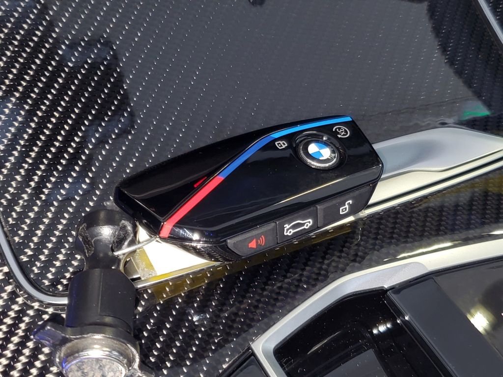 New 2026 Black Sapphire Metallic BMW M60i image 26